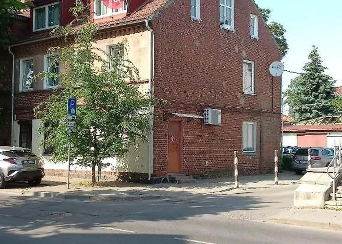 Cozy And Stylish In 1877 Historical House *